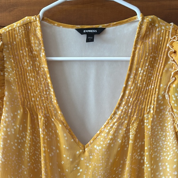 Express Top - Picture 3 of 4
